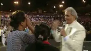 Healing of a blind woman - Benny Hinn Philippines