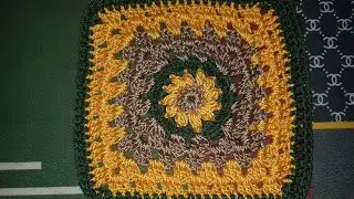 Granny square 100 goal