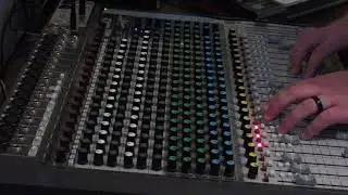 Bob Marley  Burnin' and a Lootin' Live Dub