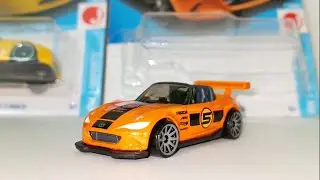 Unboxing Hotwheels Mazda Miata MX5