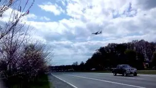 A380 lands at Dulles