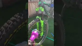 How To Wash A MTB in 30s 