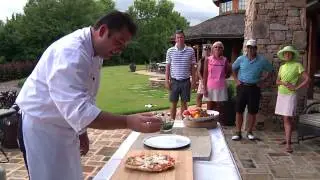 How to make Gourmet Pizza on the Grill (Pizza Caprese)