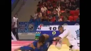 Бросок через спину со стойки