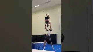 Персональная тренировка💪 больше в моём тг-канале «жизнь одного чирлидера» 