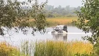 НА ВЕЗДЕХОДЕ ПЛАВАЕМ ПО РЕКЕ !
