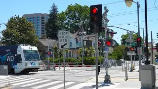 Delmas Ave. Railroad Crossing - VTA 951 Light Rail, San Jose CA *New Gate LEDs*