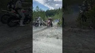 Помешали заехать 😤#enduro #youtubeshorts #hardenduro #shorts