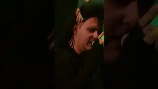 Falling Away From Me - Korn #Shorts | Front Row Music