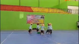 tari kreasi anak-anak TK Kecamatan Sape.  guru pembina tari guru TK Negeri Naru