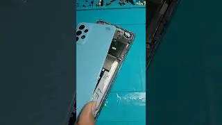 Dont put shoes glue on your phone