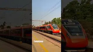 Orange Vandebharat SMVT Bengaluru Chennai #trainvideos #indianrailways #railgadi #train #therailzone