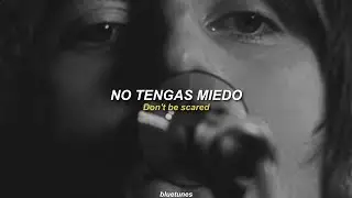 Oasis - Stop Crying Your Heart Out (sub. español + lyrics)