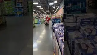 Mr. Redlegs and Gapper Duel it out in Kroger
