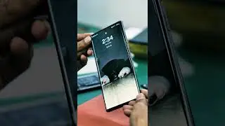 Samsung's S23 Ultra display gets a stunning upgrade at our store!