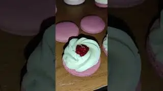 Макарон малина шоколад. Отвал башки😋