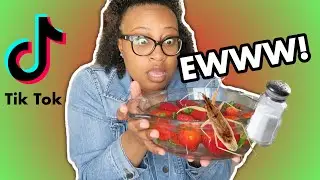 DO STRAWBERRIES REALLY HAVE BUGS IN THEM ?! | TIK TOK SALT WATER HACK (THE TRUTH)