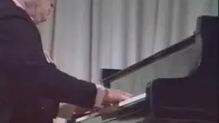 Gilels plays Brahms: Paganini Variations Book 1 (1/2)