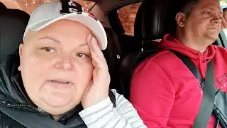Срочно выехали в госпиталь к травматологу.