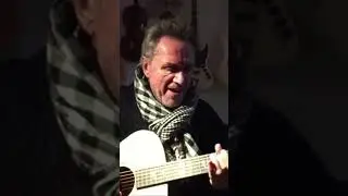 HENNY VRIENTEN - Mijn eerste gitaar - 2018