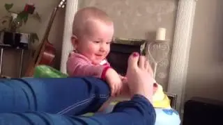 Mummy's funny feet!!!!