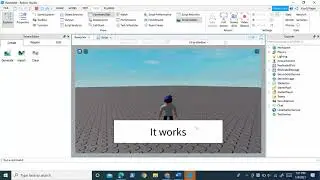 How to make text change and loop with a script in Roblox Studio