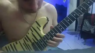 Performeando el solo de Vampiros