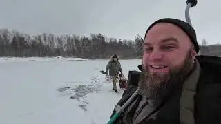 А вы ловили таких монстров на чёртика? Зимняя рыбалка 2023-2024. Vlad TV.