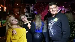 Вечеринка 2000-х в Нашем Баре