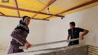 The joys of the nomads: Ali and Fatima make the winter house more beautiful