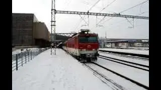 ZSSK 350 007-1 verlässt Poprad Tatry mit IC 10500 Krivan Bratislava hl st - Kosice.MOV