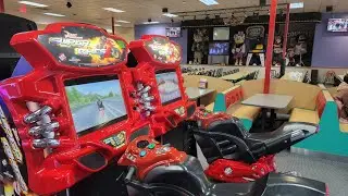 Arcade Tour Chuck e Cheeses Hunington Beach CA