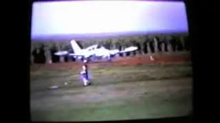 Decolagem Cessna 310 - Lençóis Paulista.