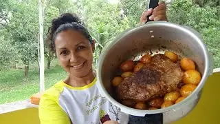 MAMINHA DE PANELA DE PRESSÃO COM BATATAS CORADAS - BOLO SEM TRIGO PARA SOBREMESA