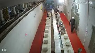 চোর কিভাবে মোবাইল চুরি করে দেখুন স্পেশাল ভিডিও