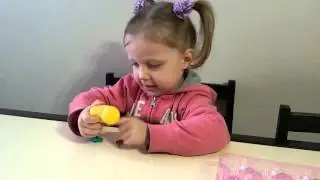 Unpacking Kinder Surprise Hello Kitty, Kinder Joy