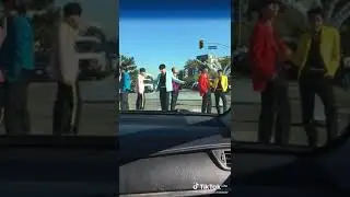 BTS bailando en la calle de los Ángeles 🛐💜✨
