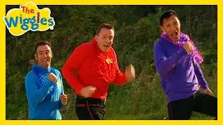 Rolling Down the Sandhills / Running Up the Sandhills ☀️ The Wiggles 🏖️ Wiggle Bay 
