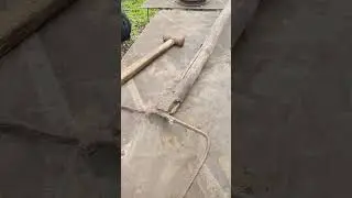 укриття винограду землею, пристрій для утримання лози