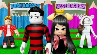Base Girls VS Base Boys on 99 Nights in the Forest on Roblox!