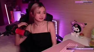 yanulya27 показала банки на стриме