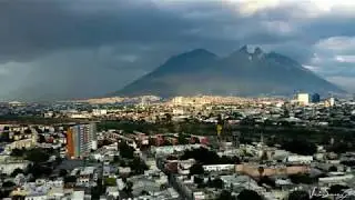 Time Lapse lluvia en el Cerro de la Silla Monterrey Nuevo León