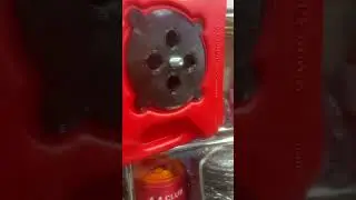 Крепление канистры с замком