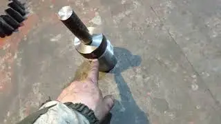 Замена двигателя на тракторе Т-16.