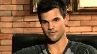 Entrevista de Taylor Launter - Jornal da Globo