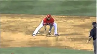 Reds' Billy Hamilton pulls off stellar double play