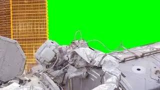 Space Walk (EVA) 4k Green Screen