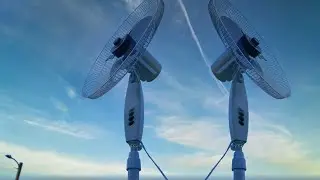 Comfort Zone Stand Fan Dance