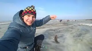 Fishing at a lake near Tyumen