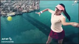 Giantess Asían Comercial. with giantess footprint effect.